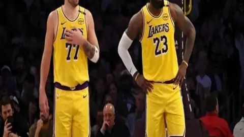 坂本花织错失世锦赛四连冠，本土名将摘金完成米兰参赛目标